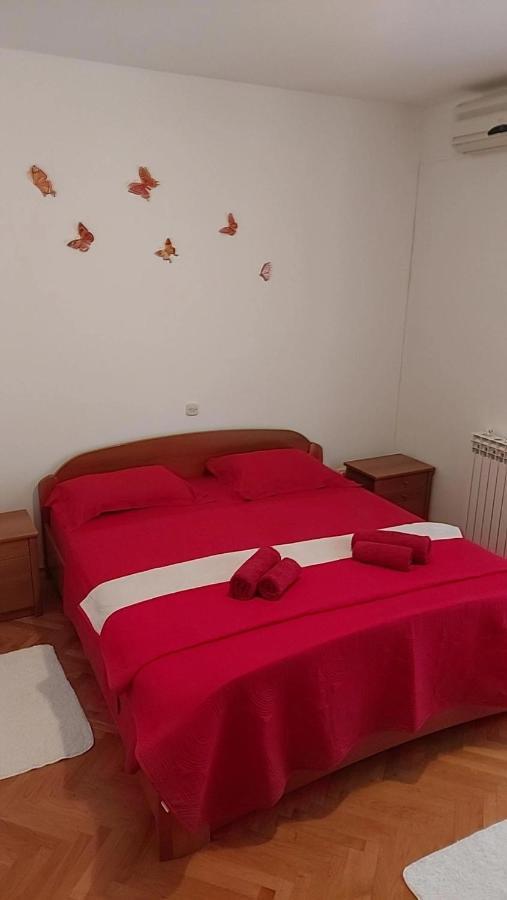Apartmani Katarina Mundanije المظهر الخارجي الصورة